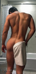The Backside of Men TMG_D_105009