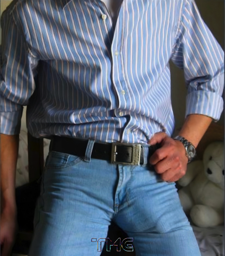 What's in YOUR Jeans or Pants_TMG _F_014743