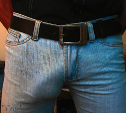 What's in YOUR Jeans or Pants_TMG _F_014743
