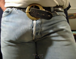 What's in YOUR Jeans or Pants_TMG _F_014743