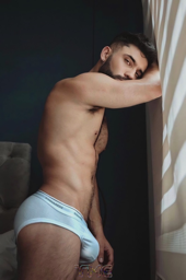 What's in YOUR Under- and Sportswear _TMG _F_013988
